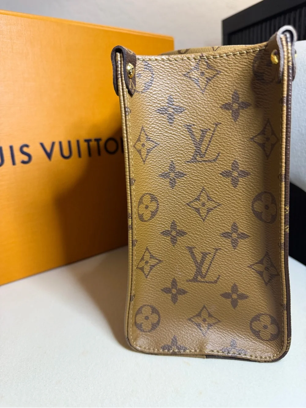 Louis Vuitton OnTheGo PM in Monogram (style ref: M46373)
